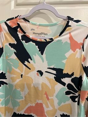 Hang Ten Floral Long Sleeve Top - Mint, Coral, Navy, Cream. 1 Pocket